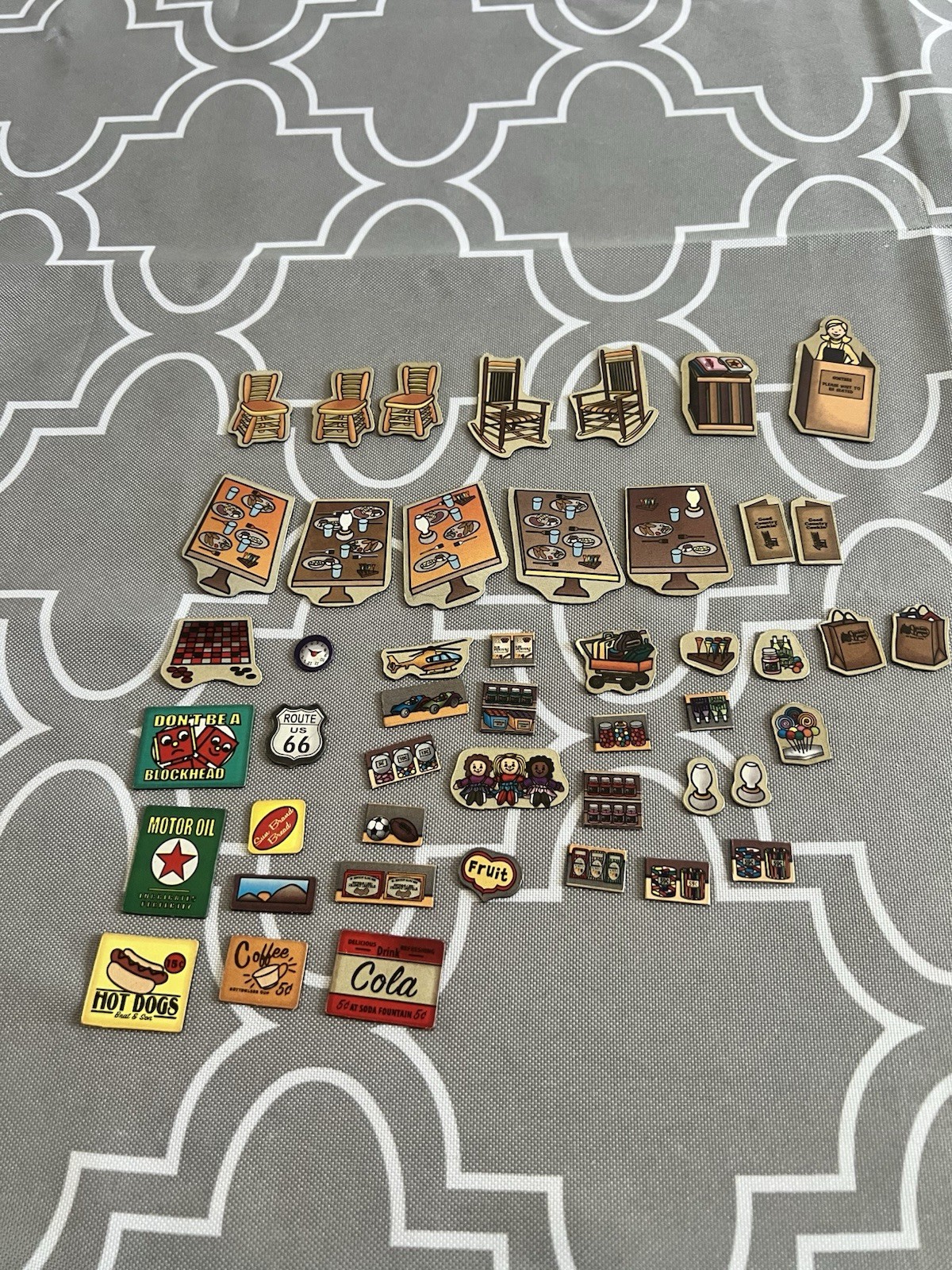 Cracker Barrel Old Country Store Magnetic Travel Play Set