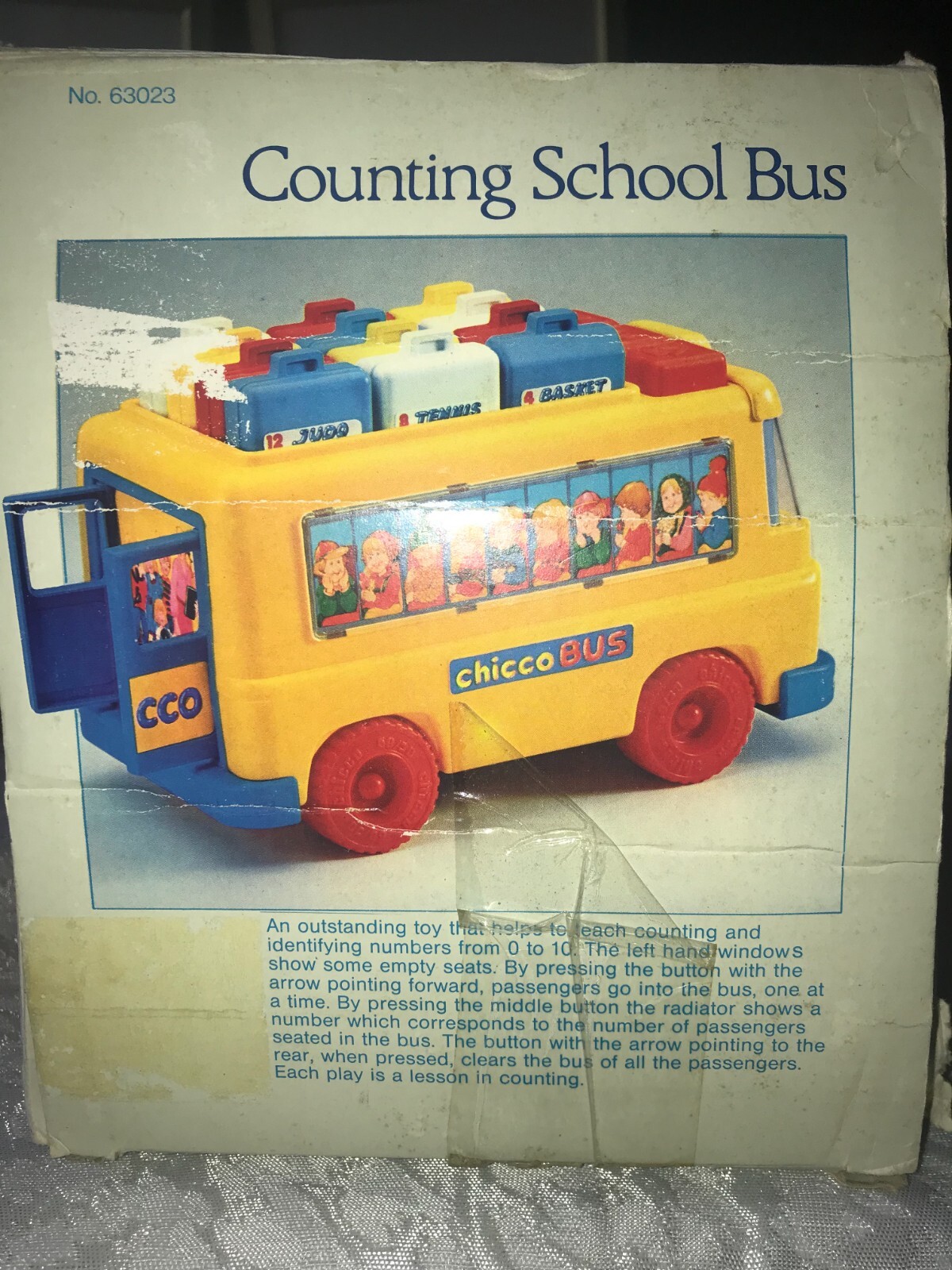 RARE Vintage CHICCO Italy 63023 COUNTING Numbers SCHOOL BUS Works Great COMPLETE