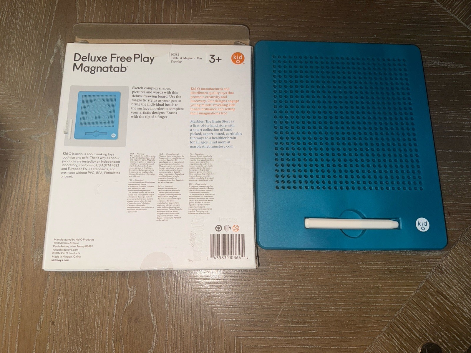New Kid O Free Play Blue Magnatab 26×26 Grid Tablet & Magnetic Pen Toy