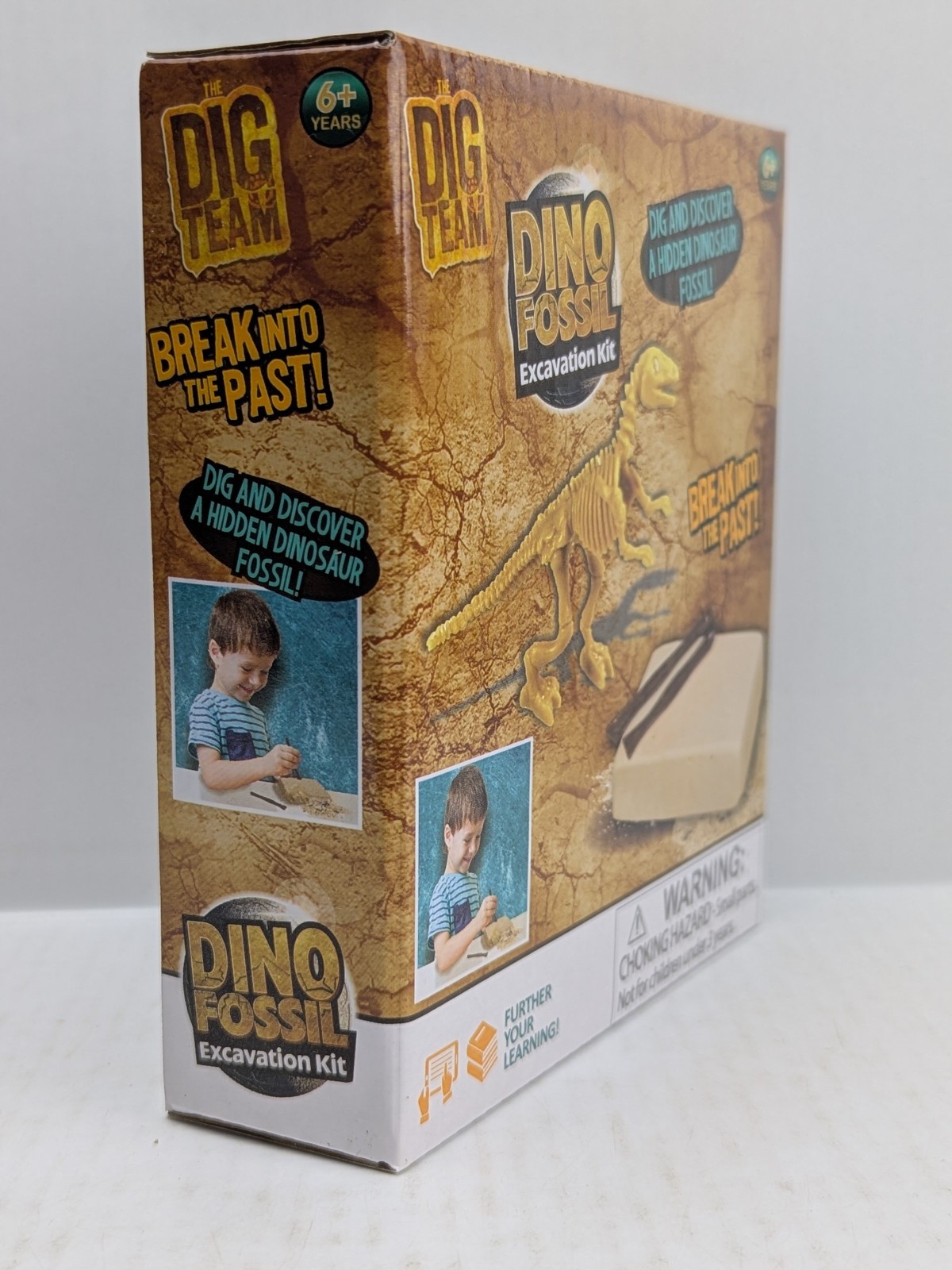 The Dig Team Dino Fossil Excavation Kit RMS International Toy Brand New