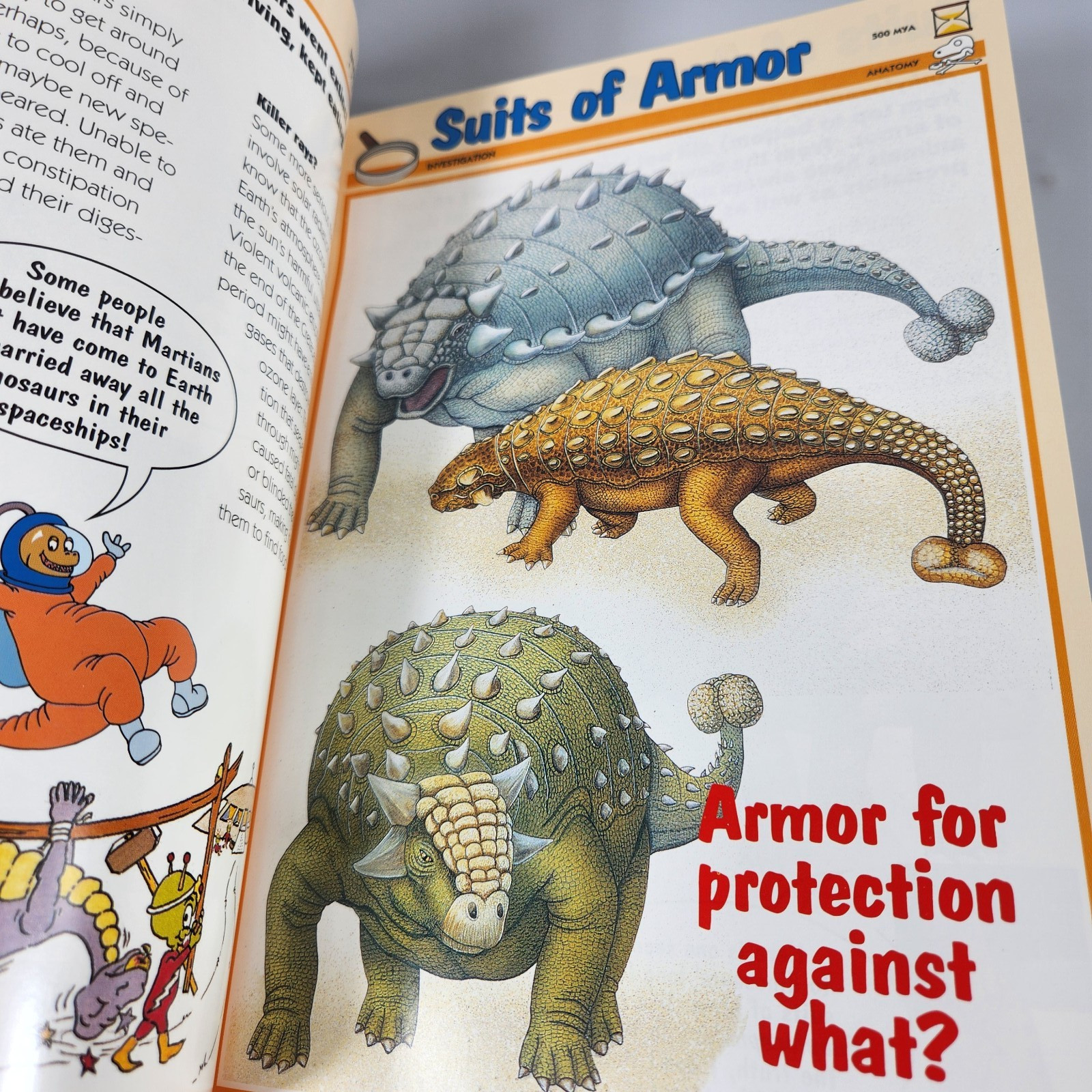 Newfield Publications DINOSAUR CARDS SET with 3 Ring Folder/Binder