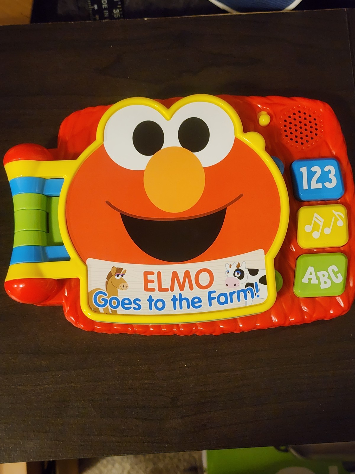 Sesame Street Learning Electronic Musical Book “Elmo Goes to the Farm” Just Play