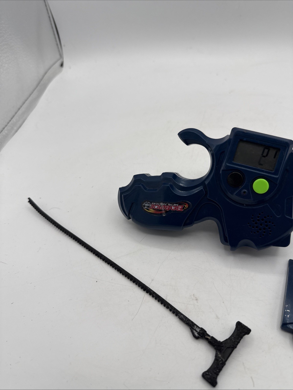 2010 Hasbro Beyblade Launcher Metal Masters Beyblader Gear Rip