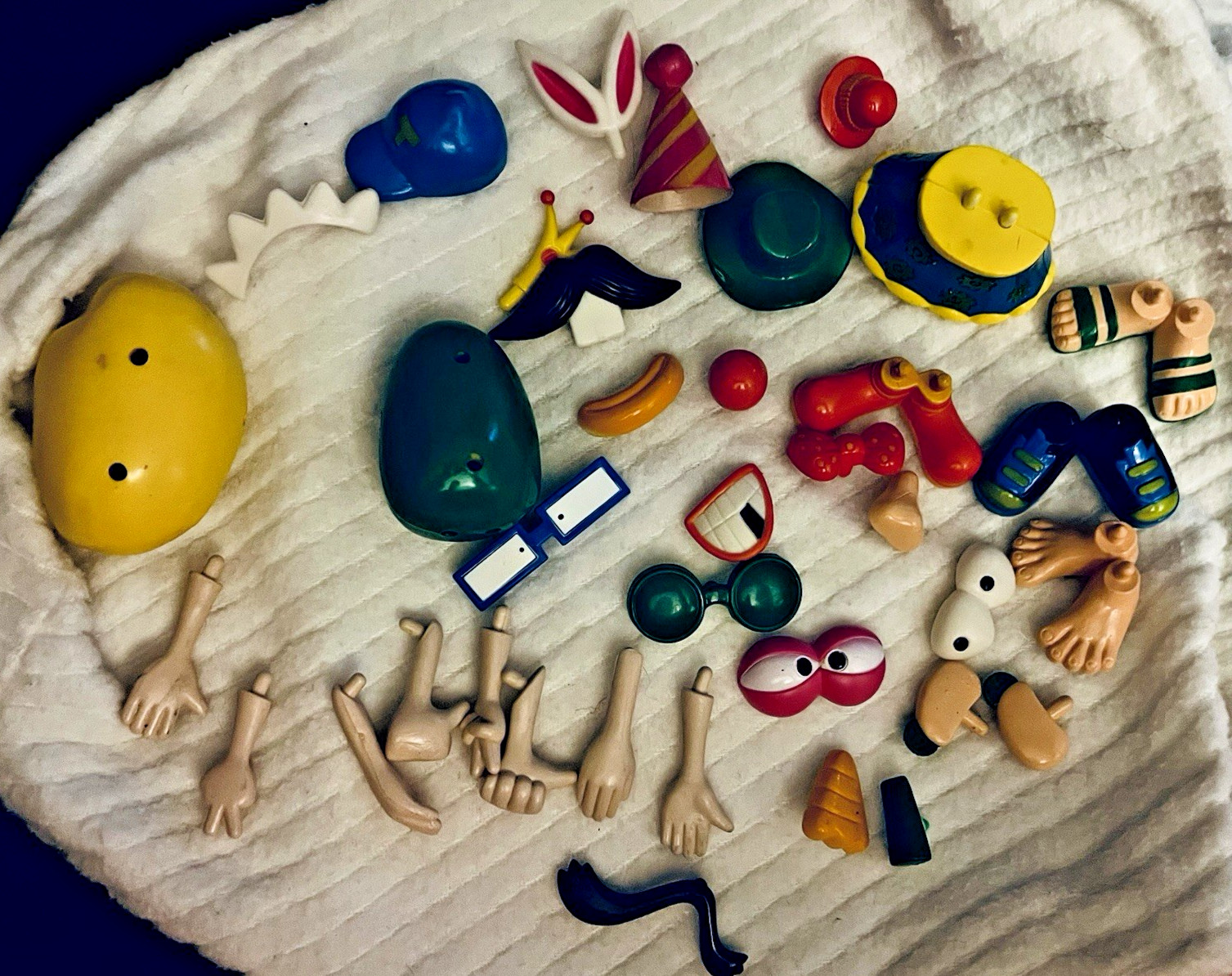 Miniland Maximix Educational Mr Potato Like Toy Build Funny Faces 37 Pieces