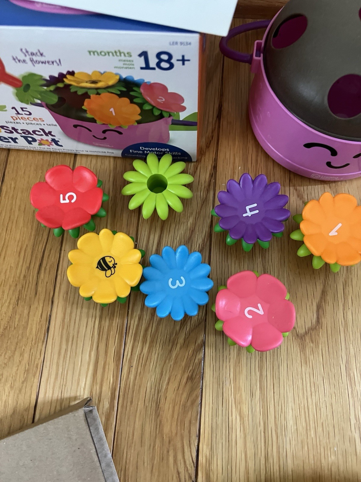Poppy the Count & Stack Flower Pot Toy
