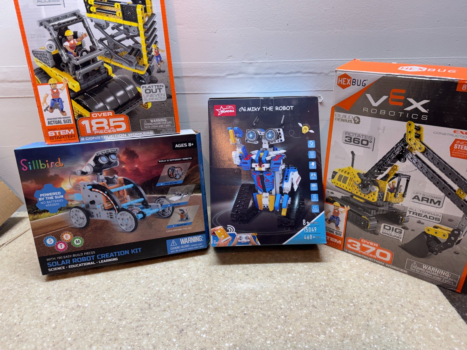 VEX Robotics opened all parts are there