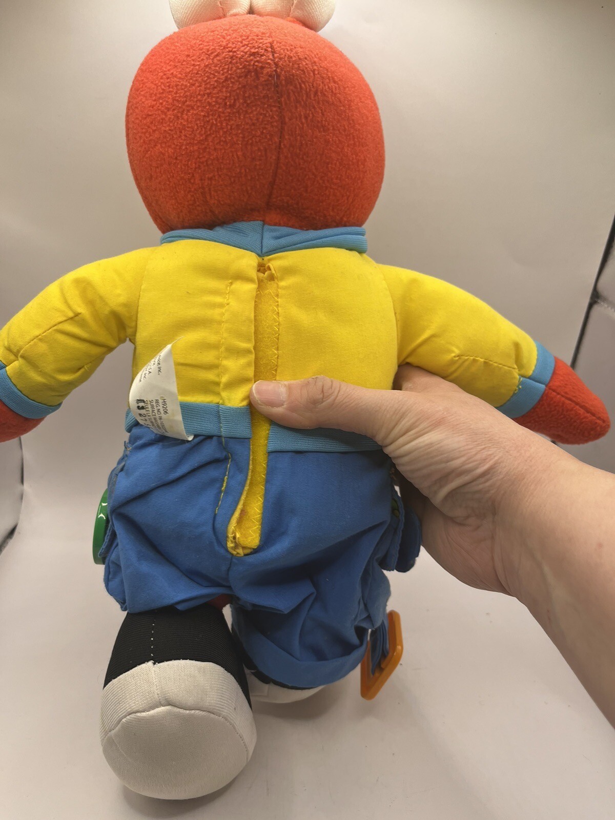 2005 Fisher Price Elmo Learn To Dress Plush Teach Tie Shoes Zipper Button Talks