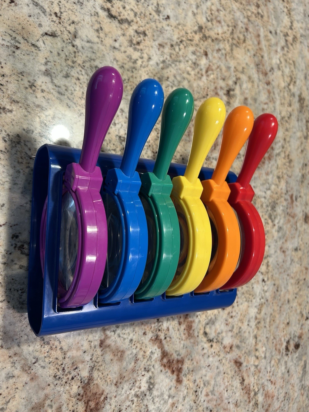 Learning Resources Primary Science Jumbo Magnifiers With Stand Set of 6