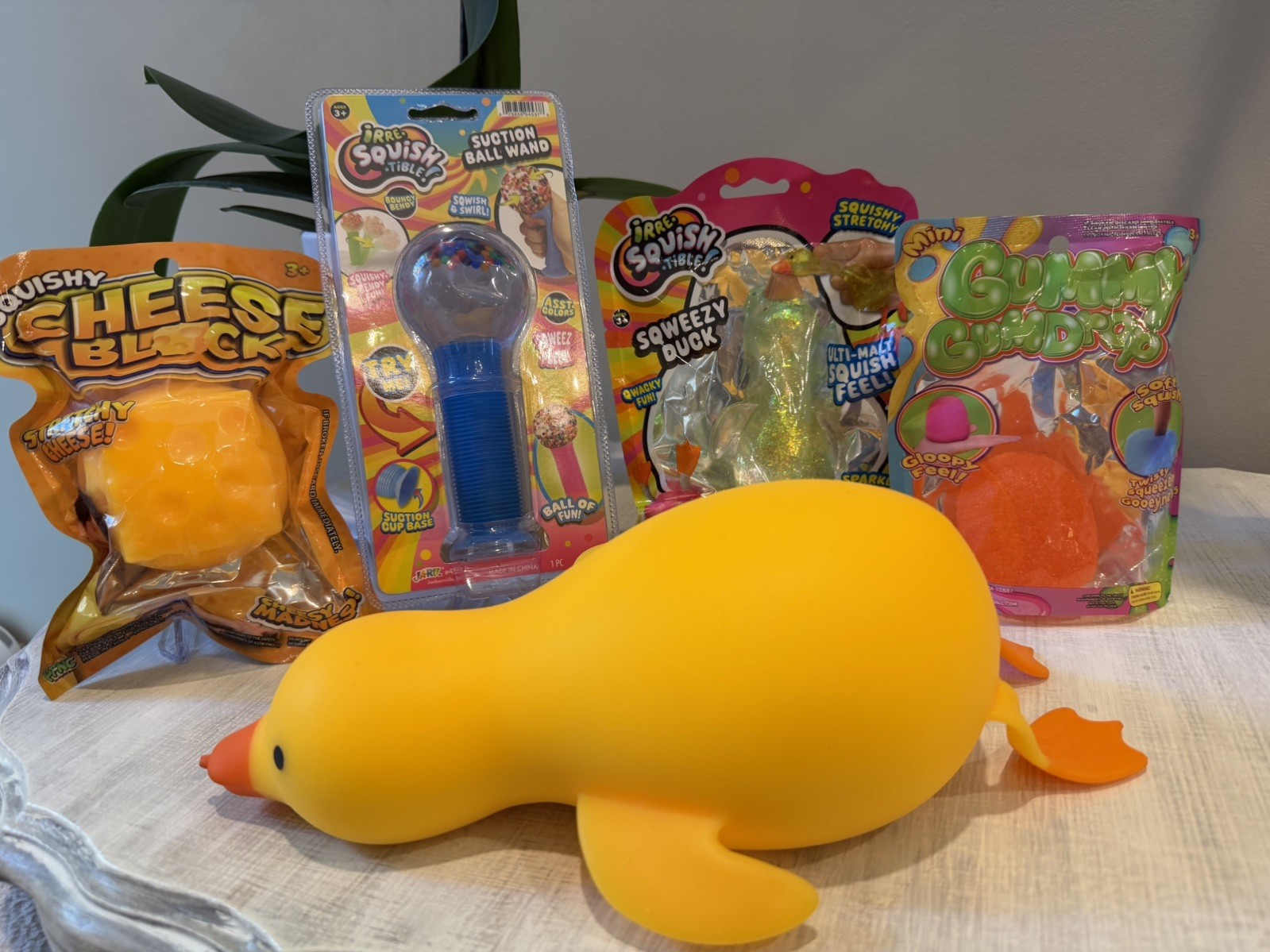 Lot of Viral Squishy items! Jumbo Duck, mini duck, cheese & More!🔥 New! Yes!