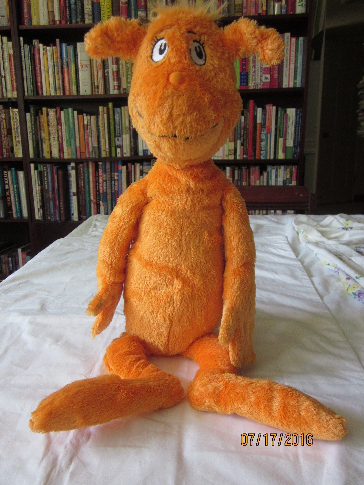 Kohl’s Cares Dr. Seuss The Foot Book 18″ Plush and Bright & Early hardcover