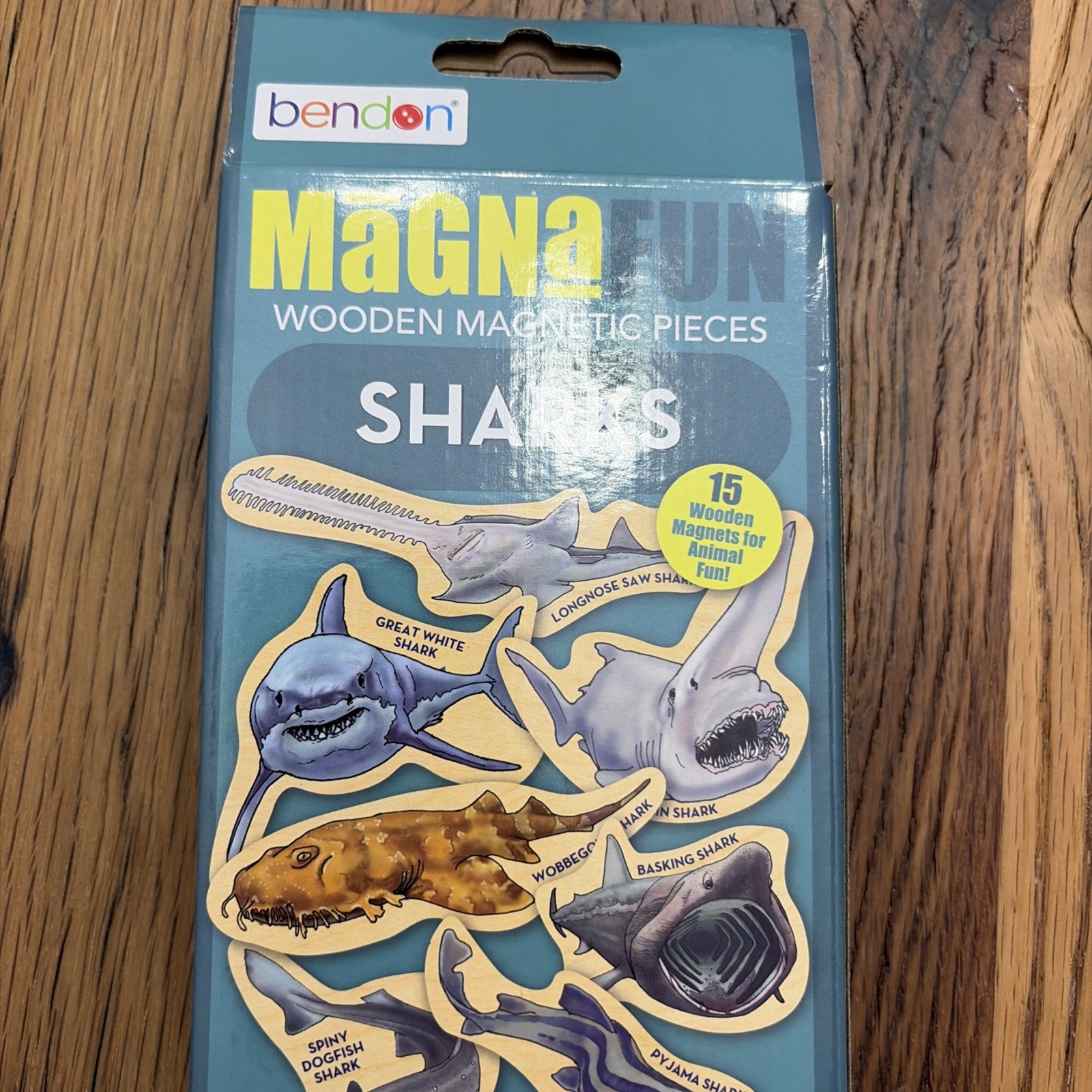 BRAND NEW-Bendon Magna Fun WOODEN Magnetic Sharks of North America 15 pack