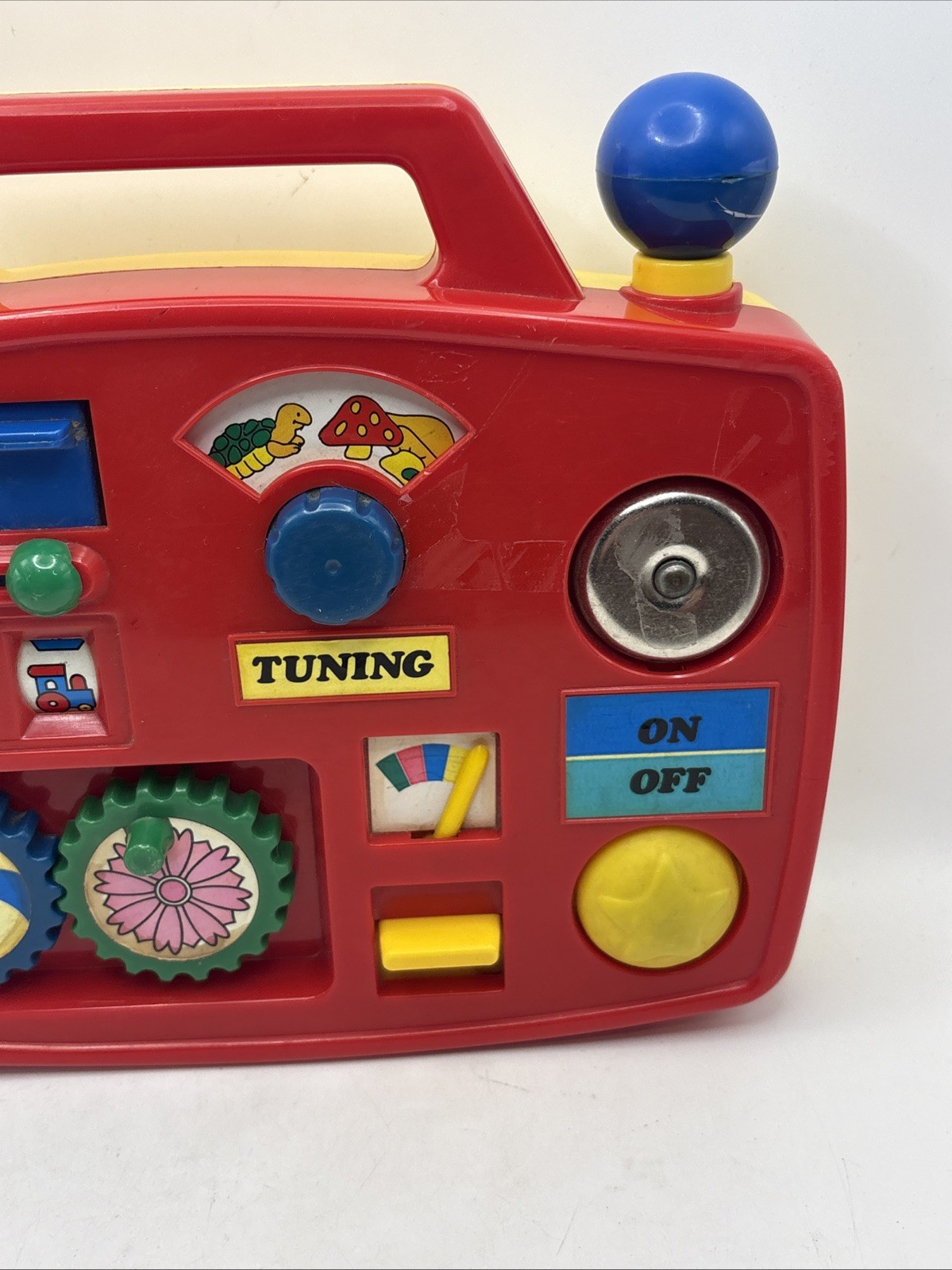 VINTAGE 1996 Megcos Toys Fun Radio Activity Box Red Sensory Toy Toddlers Kids