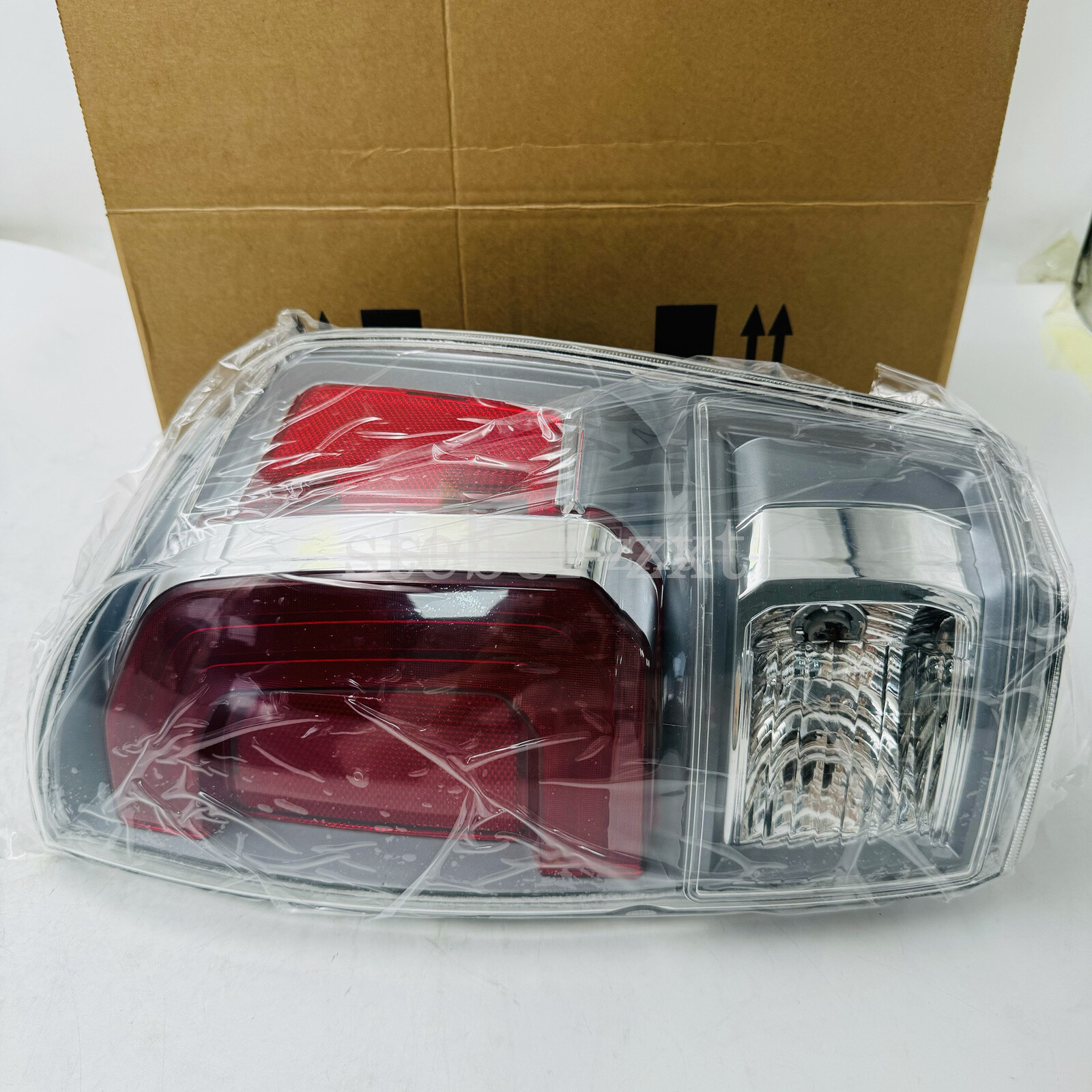 2020-2021 Toyota Tacoma Tail Light Assembly Right Passenger Side 81550-04210