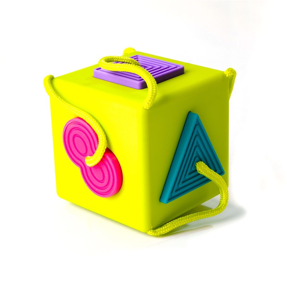 Fat Brain Oombee Cube