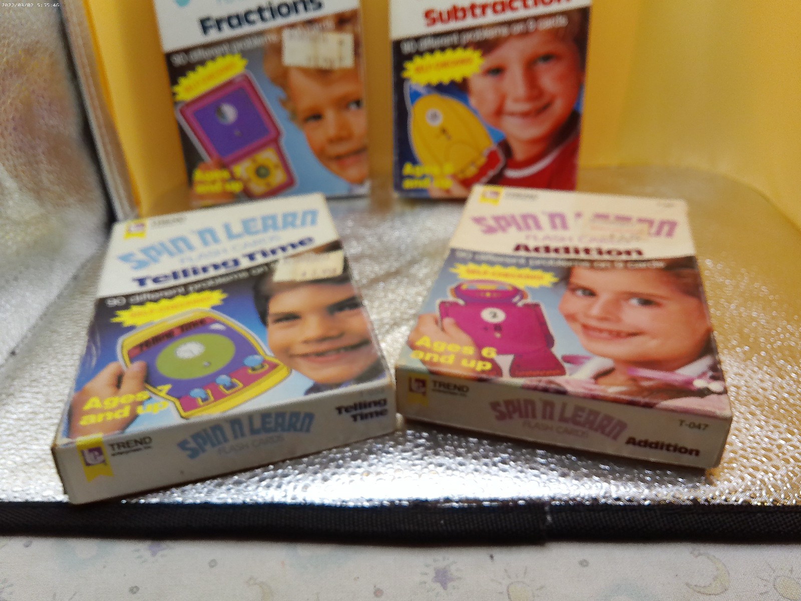 Spin n Learn flash cards – + / time vintage lot 4 1984 space robot computer