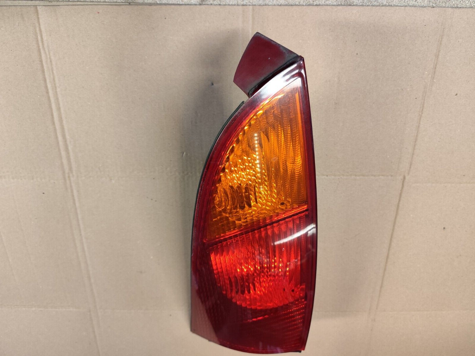 FORD FOCUS MK1 2.0i 16S 131CV XS41-13404-A RIGHT REAR HEADLIGHT
