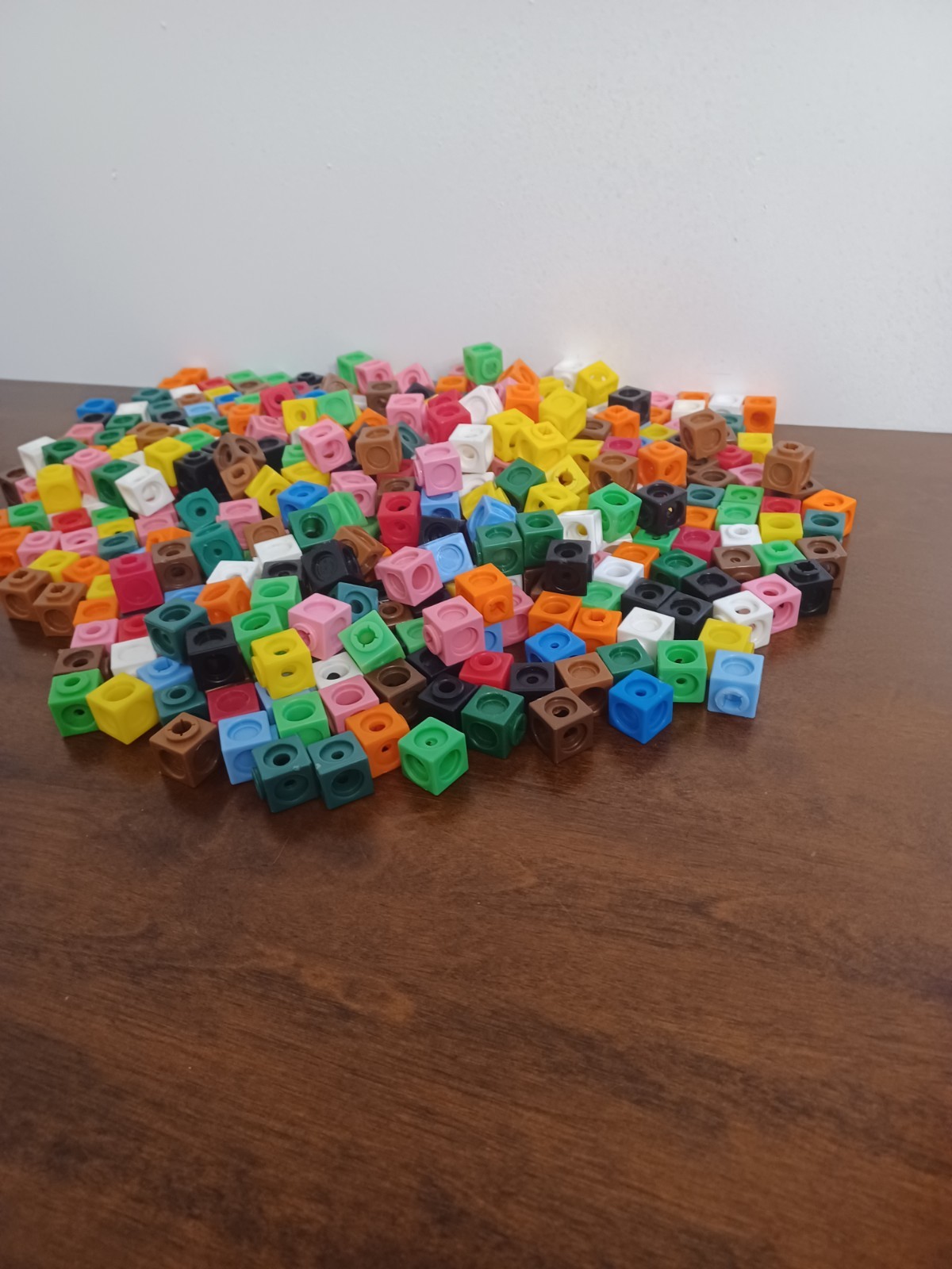 MATHLINK CUBES INTERLOCKING EDUCATIONAL MATH FOR COUNTING, SORTING,PATTERN, OVER