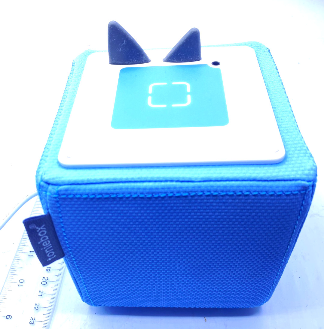 Tonies Toniebox Audio Box Player Learning Blue With AC Adapter Working