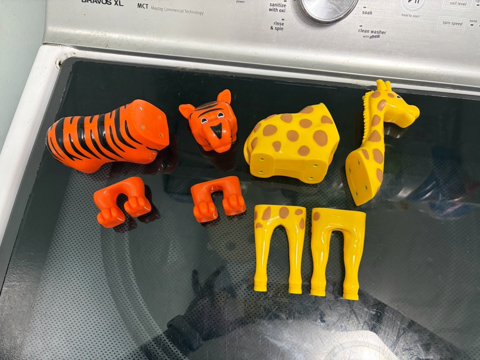 Lakeshore Learning Jungle Animal Magnetic Giraffe Tiger Popular Playthings