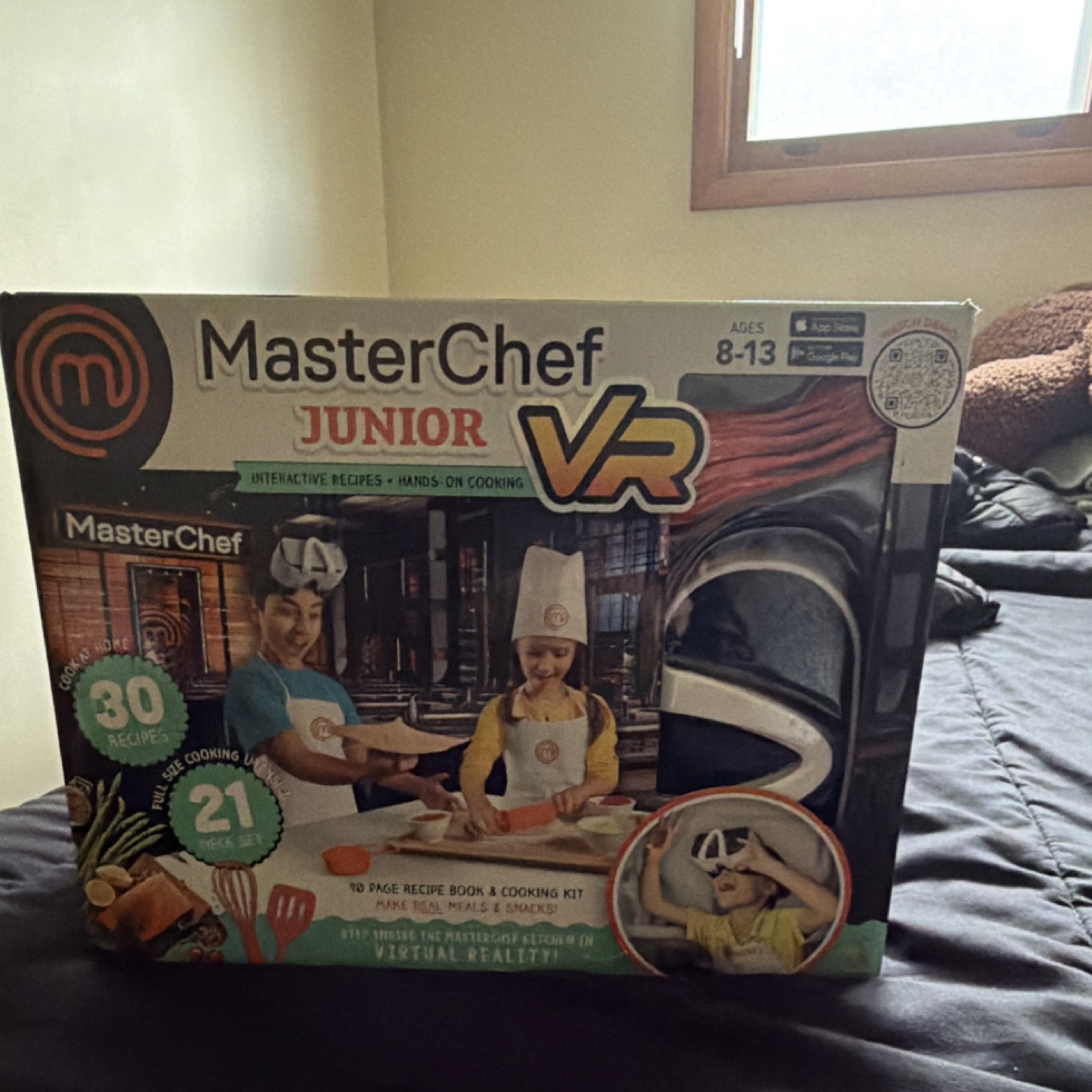 MasterChef Junior VR Cooking Kit, 30 Recipes, 21 Activities, Ages 8-13