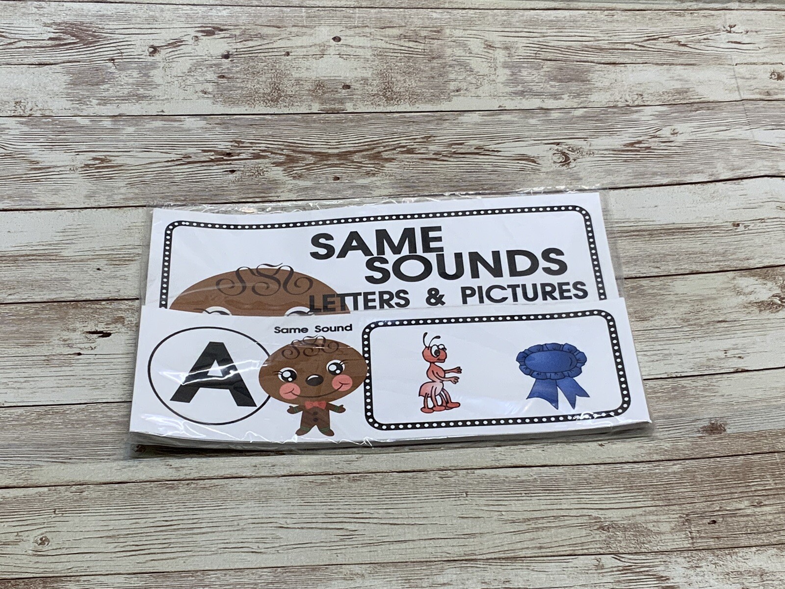 Gingerbread Boy – Themed Learning Centers – Same Sounds Letter & Pictures