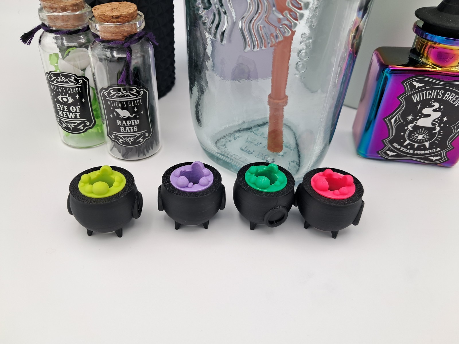 3D Printed Spooky Cute Witch Cauldron Straw Topper – Reusable Straw Accessory