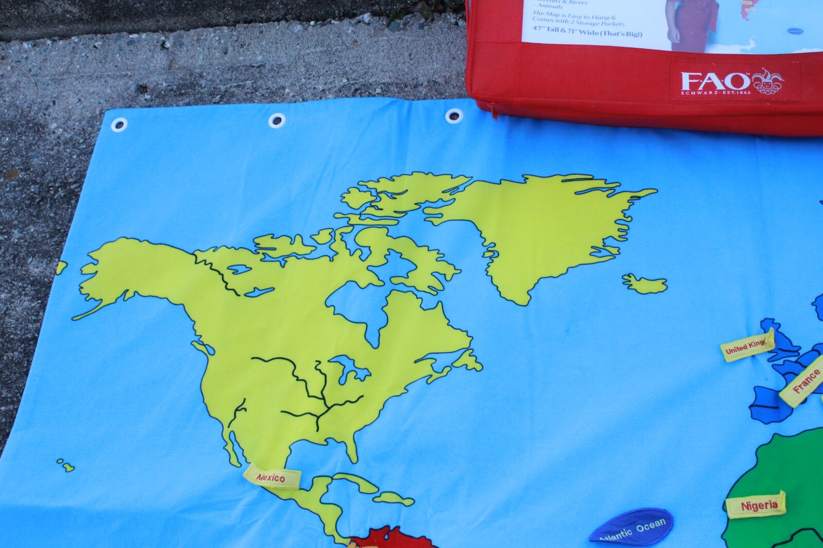 World Map FAO Schwarz HUGE 71 inches Hanging Play ANIMALS Places Bags Learning