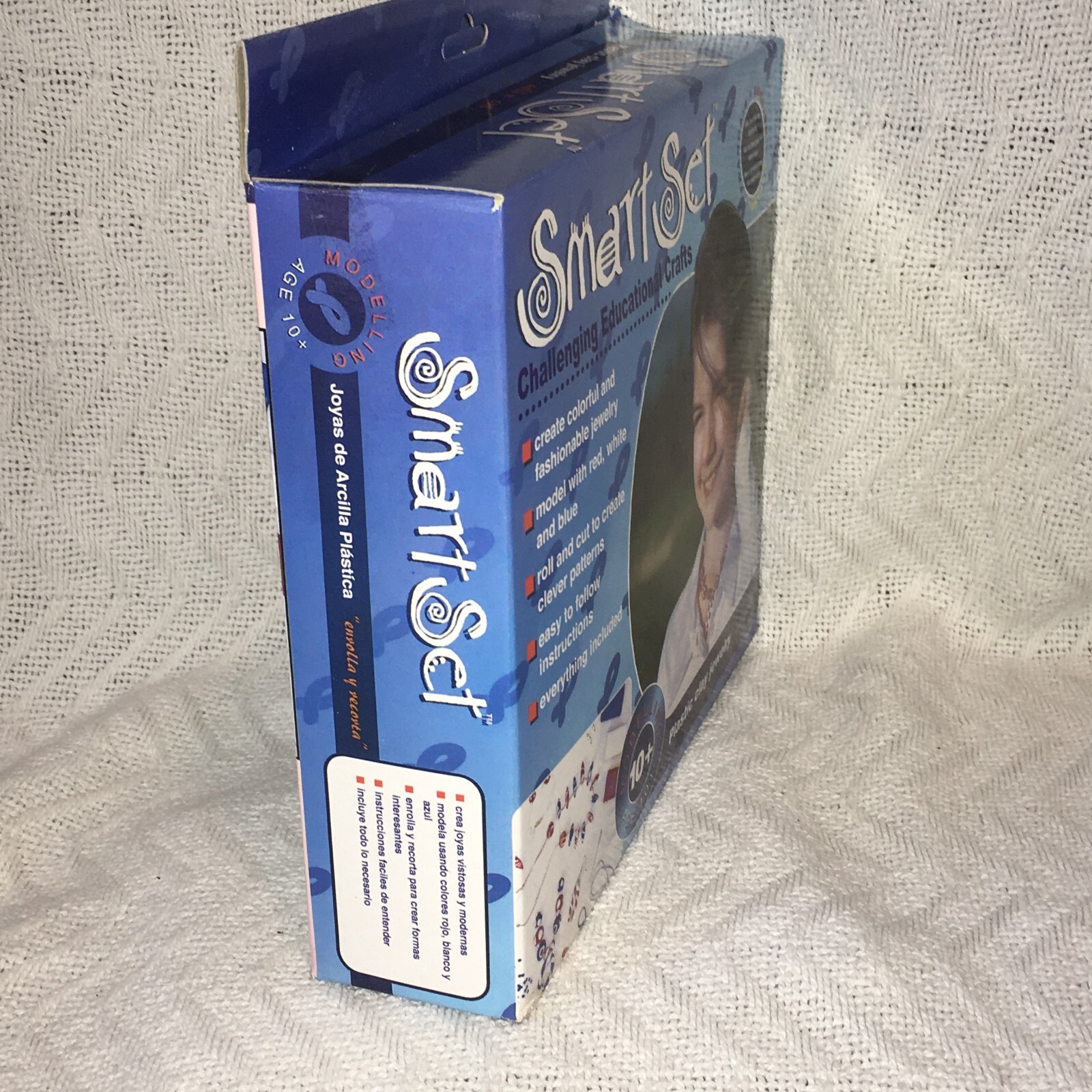 Smart Set Challenging Educational Crafts Plastic Clay Jewelry Brand New Box