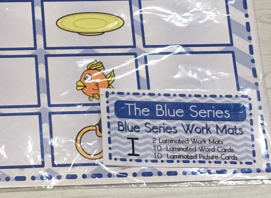 The Blue Series – Vowel I Work Mats (20 cards-2 Laminated WorkMats) Montessori