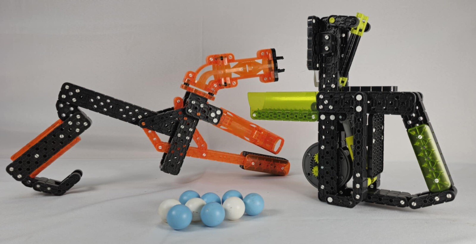 HEXBUG VEX Robotics Snap Shot And Switch Grip Ball Shooter Contruction Kit