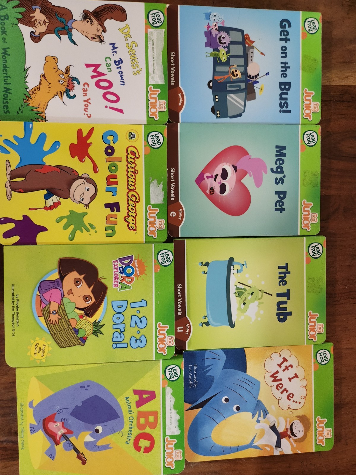 LeapFrog Tag Junior Book Pal Green Reader Lot 8 Books Carrying Case USB Cable