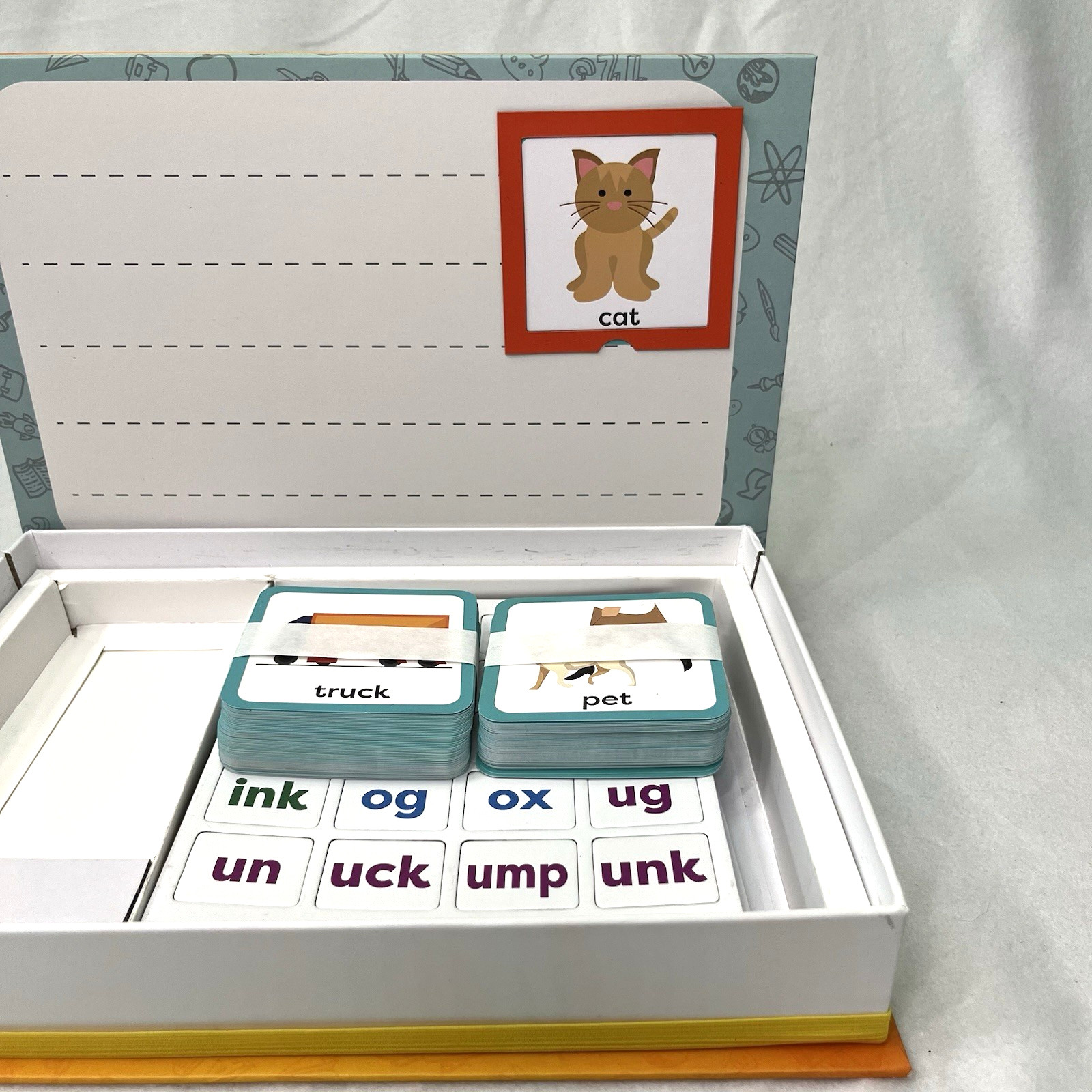 Bambino Tree Phonics Magnets – Phonics Guided Instructions plus Mini Games!