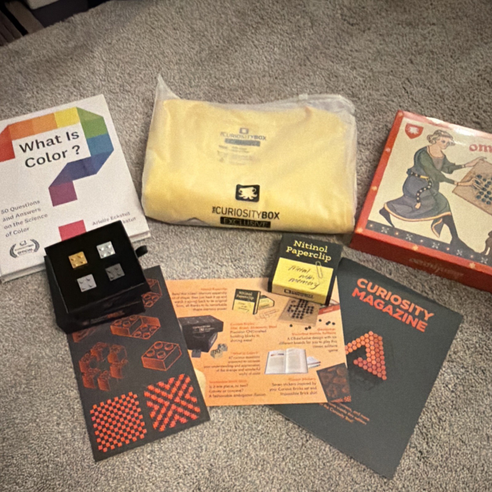 VSauce Curiosity Box 2023 Science Educational Set T-Shirt 3XL Puzzles