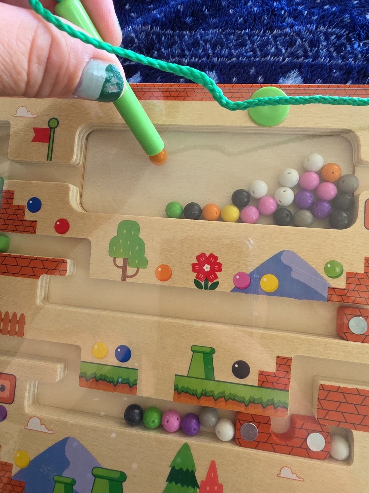 Zhiwuzhu Magnetic Color and Number Maze Wooden Matching Learning Board.