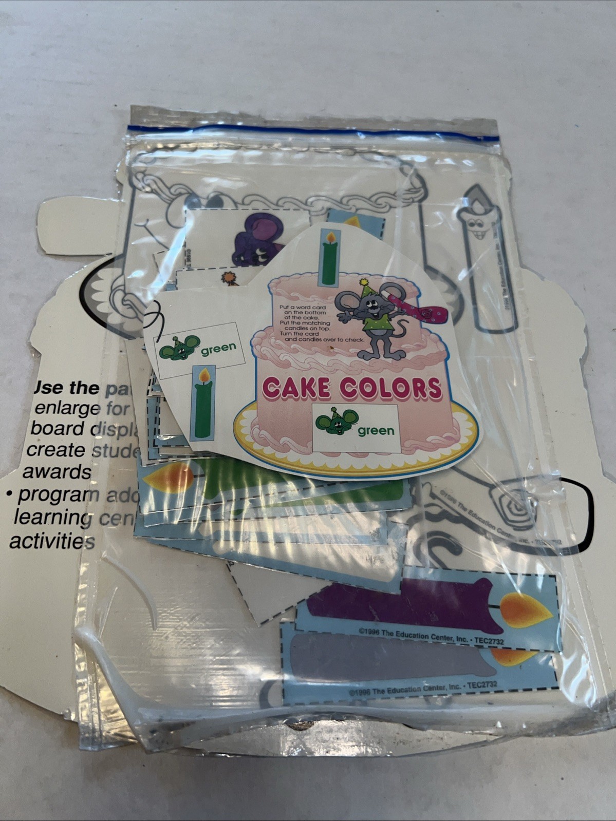 Cake Colors Grades K-1 Color/Color Word Game