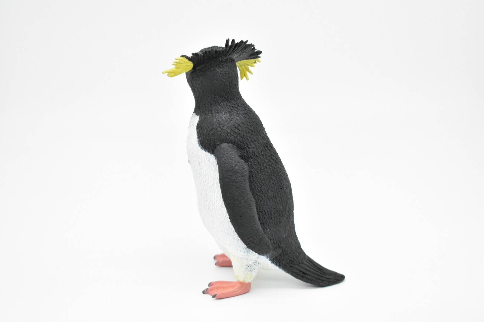 Penguin, Rock Hopper, Very Nice Rubber Model, Hand Painted Toy 5 1/2″ F3408