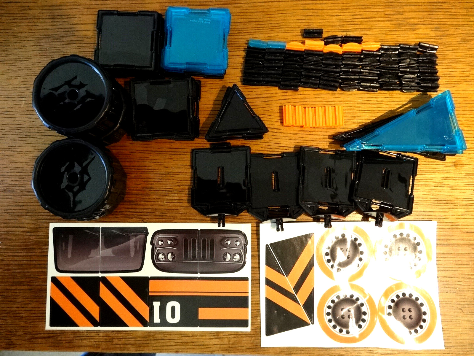 Techno Tiles – Muscle Car The Learning Journey
