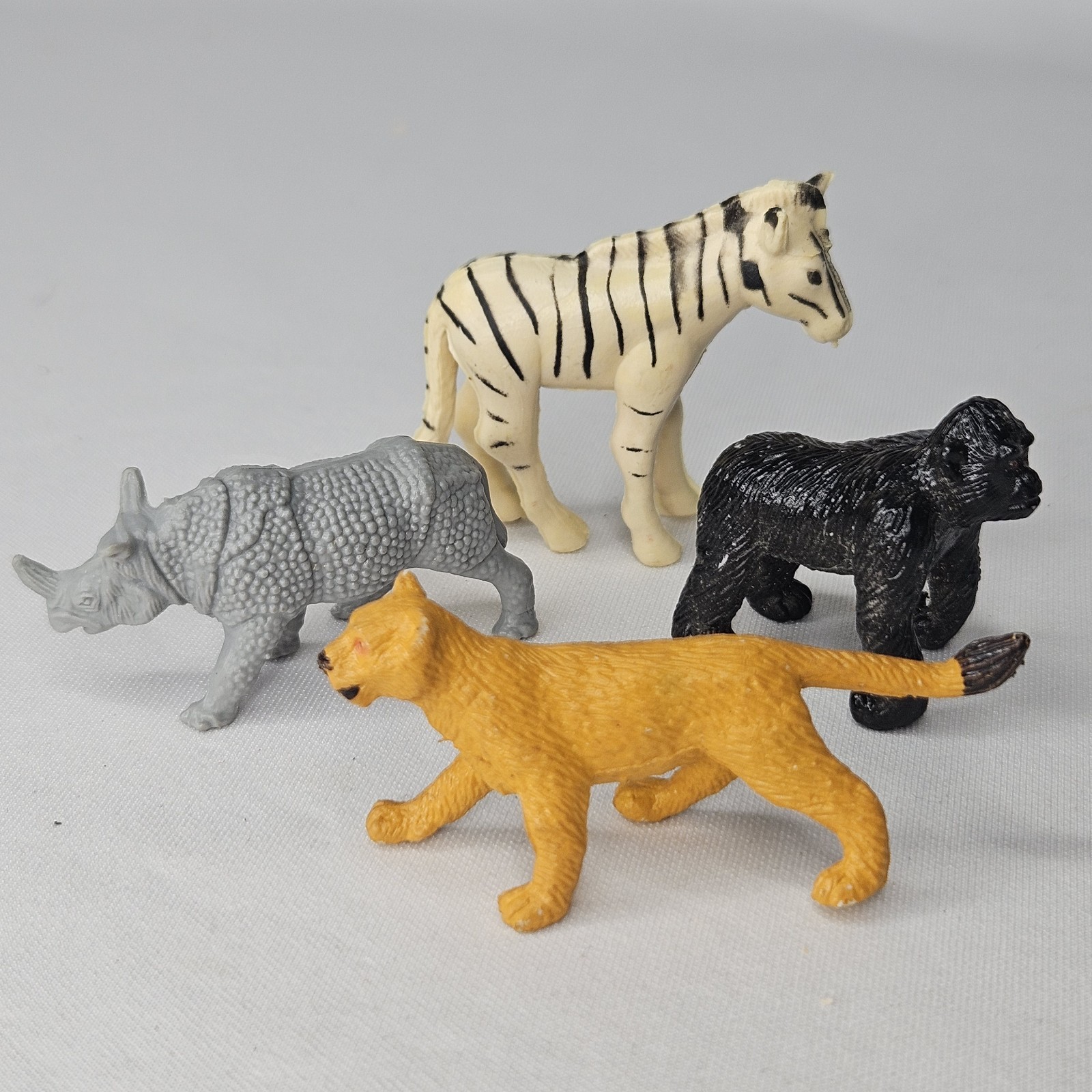 4 lot Vintage Rubber Zoo Jungle Safari Animals K&M Int Zebra Gorilla Lion Rhino