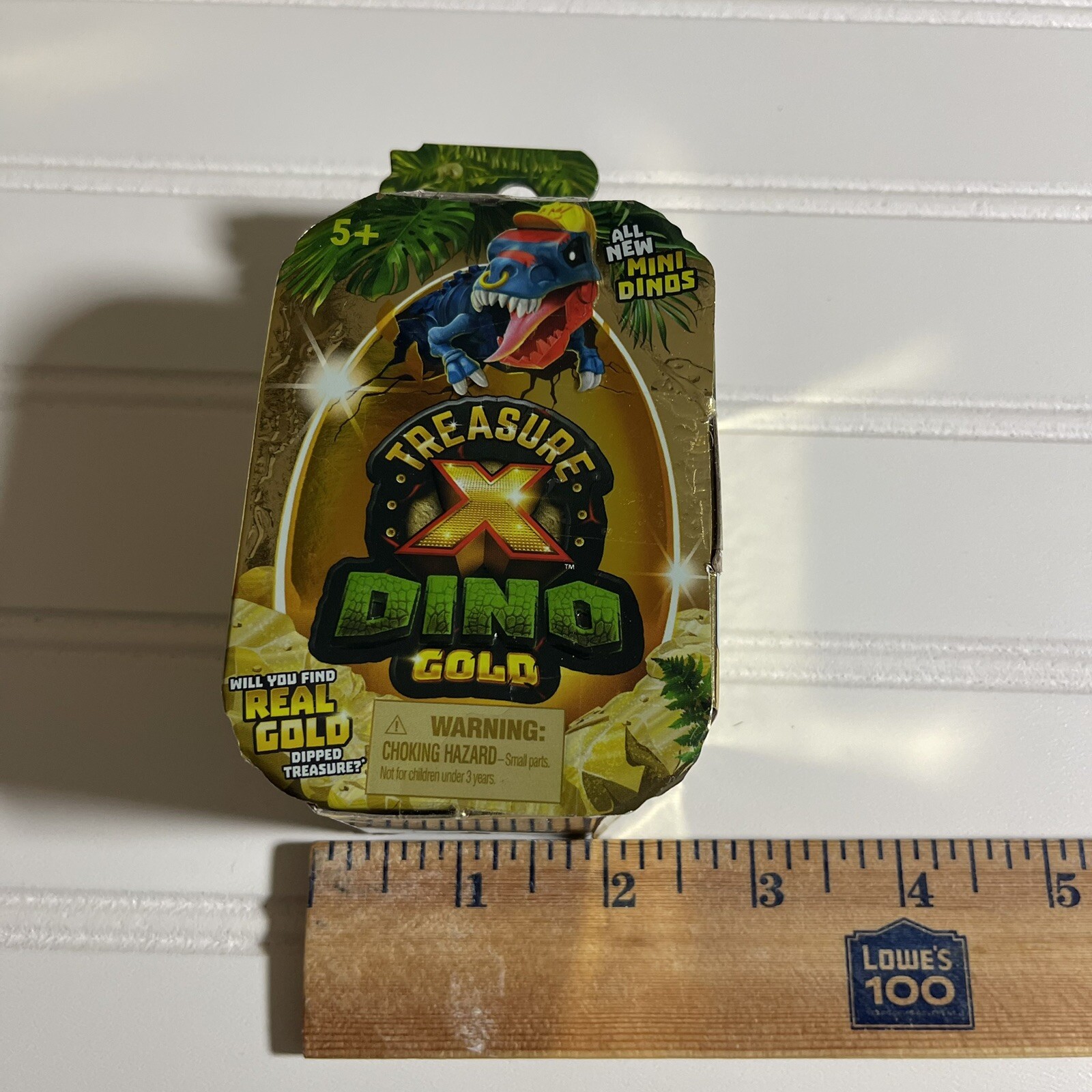 New Bundle of 4 Treasure X Dino Gold Dino Hunters, Jurassic W Quilmesaurus, Drag