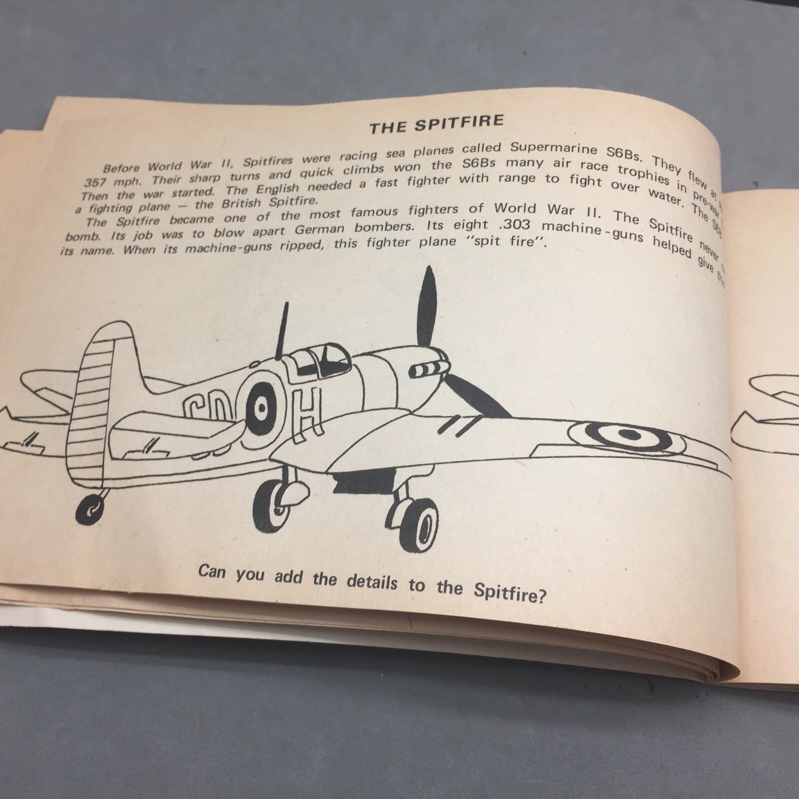 WWII Fighter Planes Kids Book John Patterson 1980 School Book Fair Learn To Draw