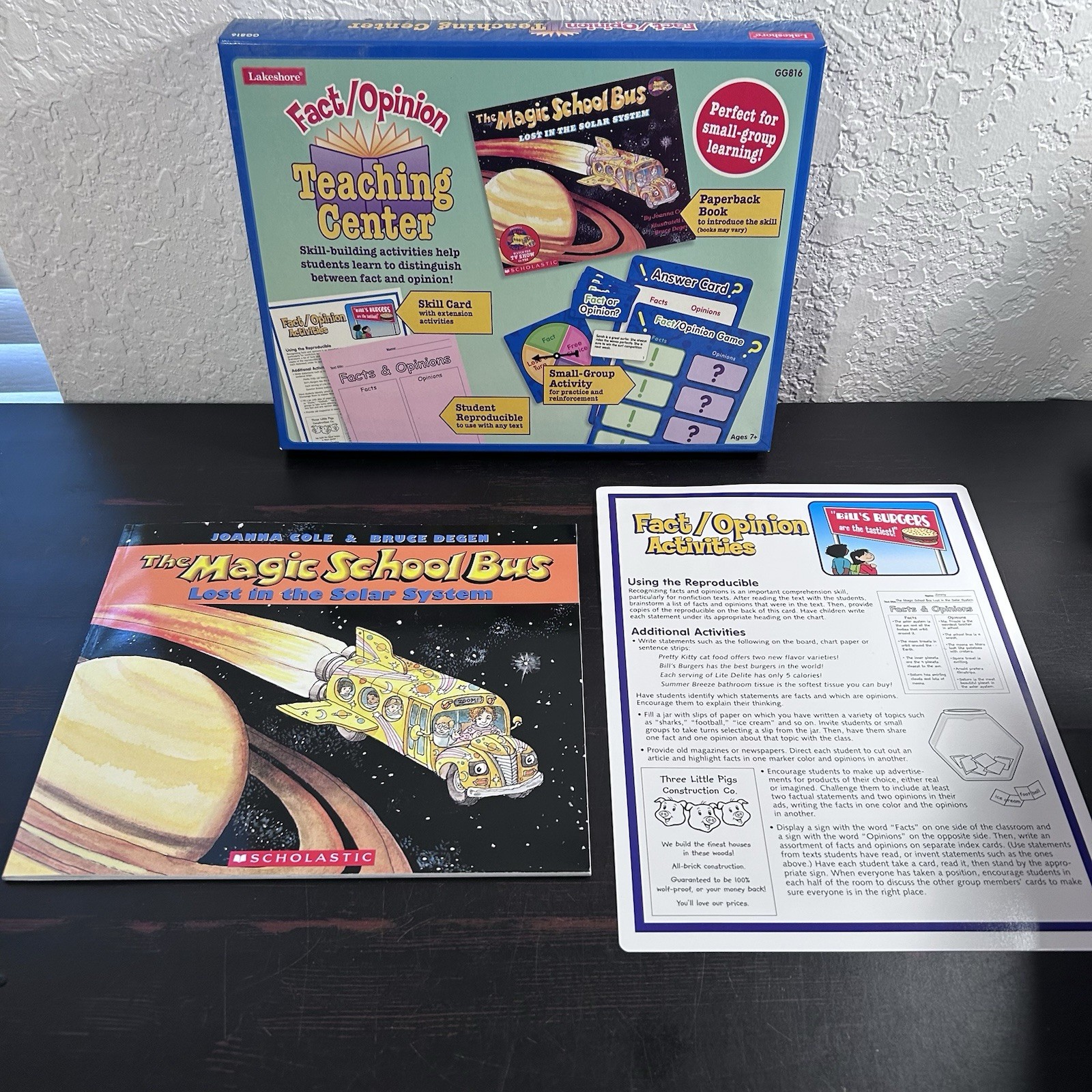 Lakeshore Fact / Opinion Teaching Center Magic School Bus GG816 Homeschool Open