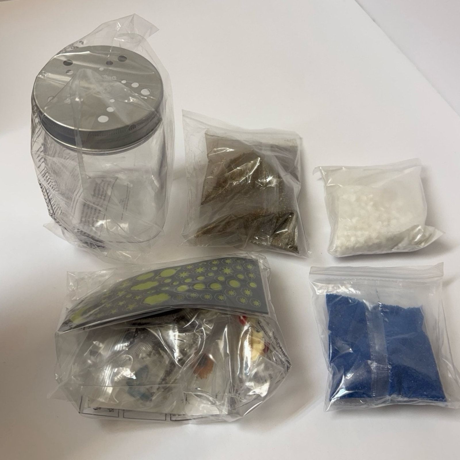 Discovery #Mindblown DIY Terrarium Grow Kit Fast-Growing Indoor Mini Garden STEM