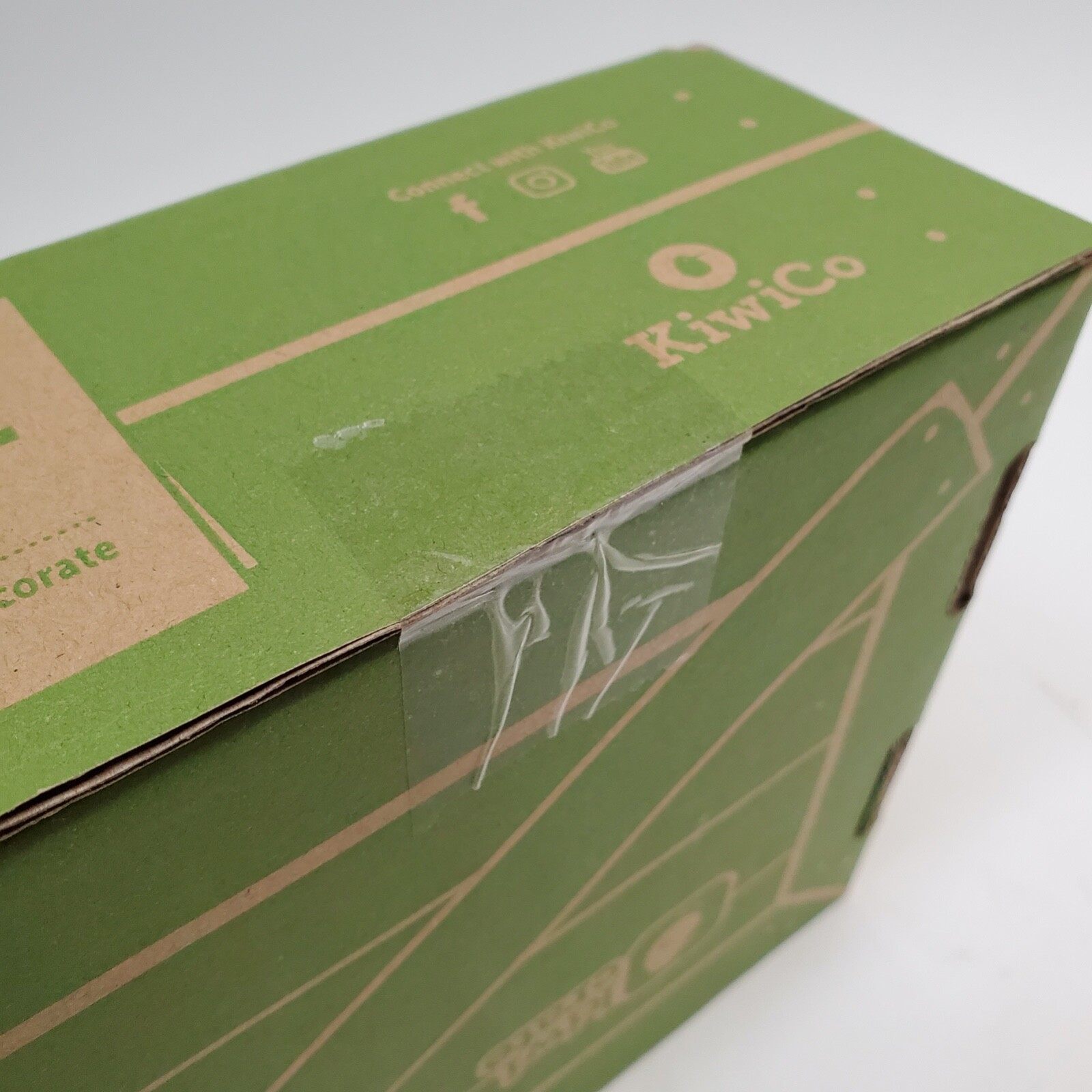 NIB KiwiCo kiwi crate Mechanical Sweeper – Engineering for Kids 5+