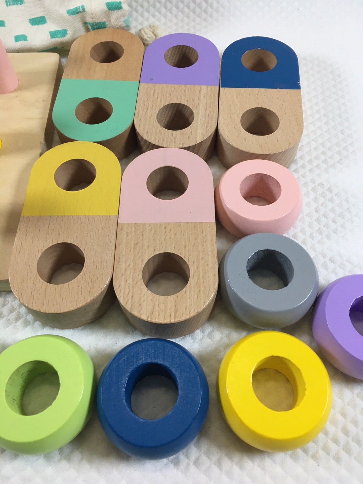 Kiwico Panda Crate Wooden Color Sorting Peg Ring Toy Educational Puzzle Toddler