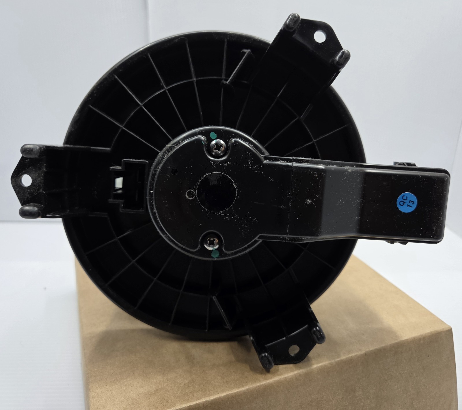 AC Blower Motor with Fan Replacement Fits for Toyota Corolla Scion 700230
