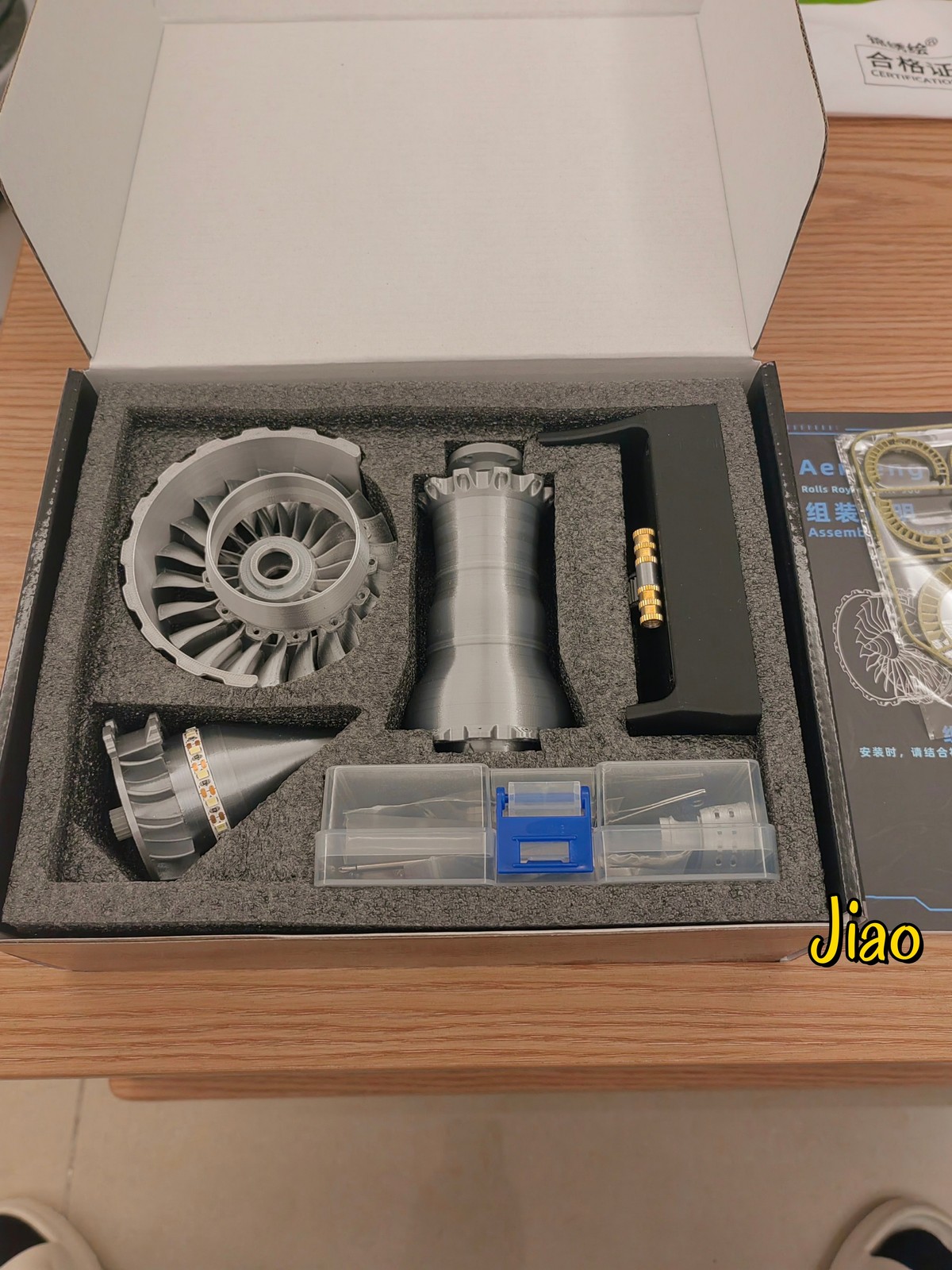 1/26 Trent 900 Turbofan Engine Model A380 Aircraft Engine Rotatable Children Toy