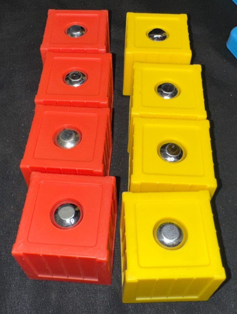 RARE VINTAGE CHICCO CONSTRUCTION CO.- A PRE-SCHOOL TOY-PREOWNED(READ DESC)