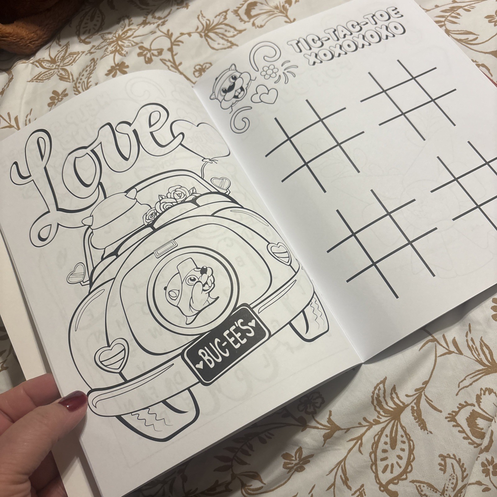 Buc-ee’s – Valentine’s Themed Coloring/Activity Book – 36 fun BOLD pages!