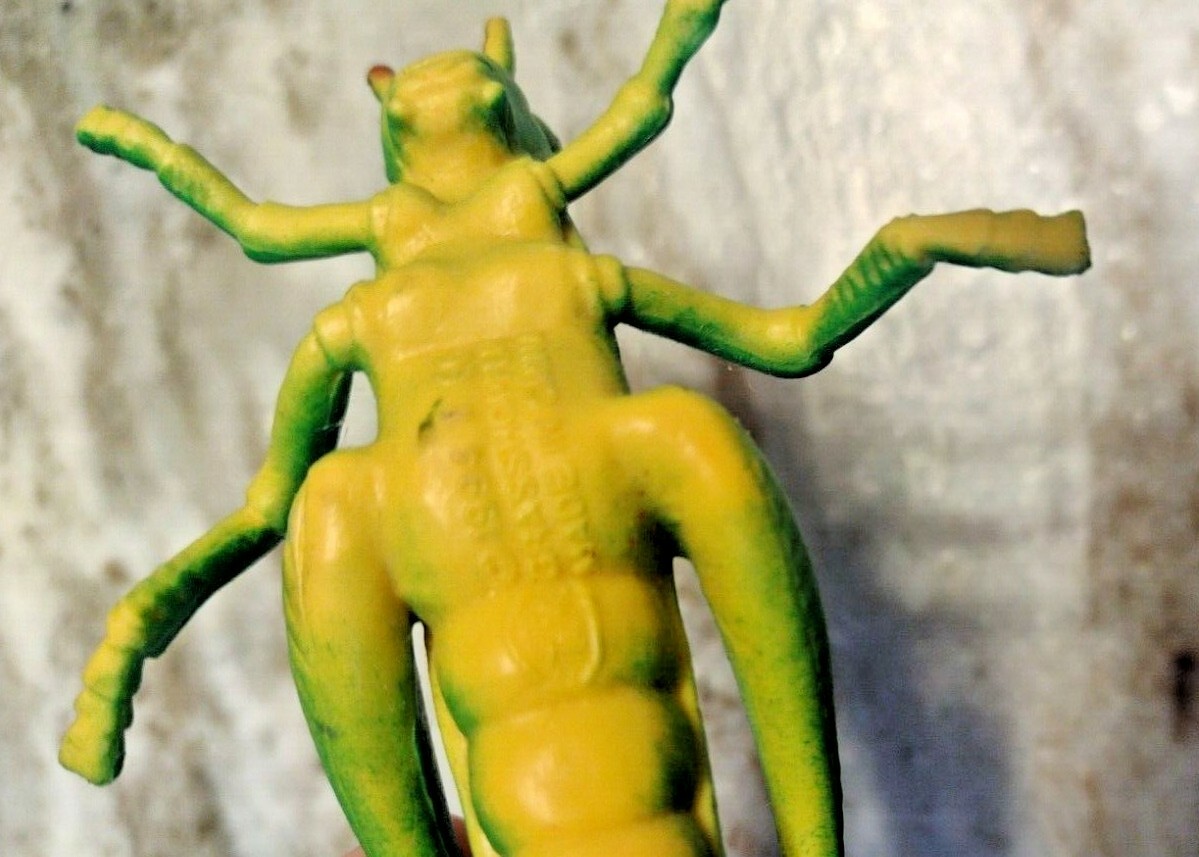Green 4″ Grasshopper 1994 CE China Replica T1