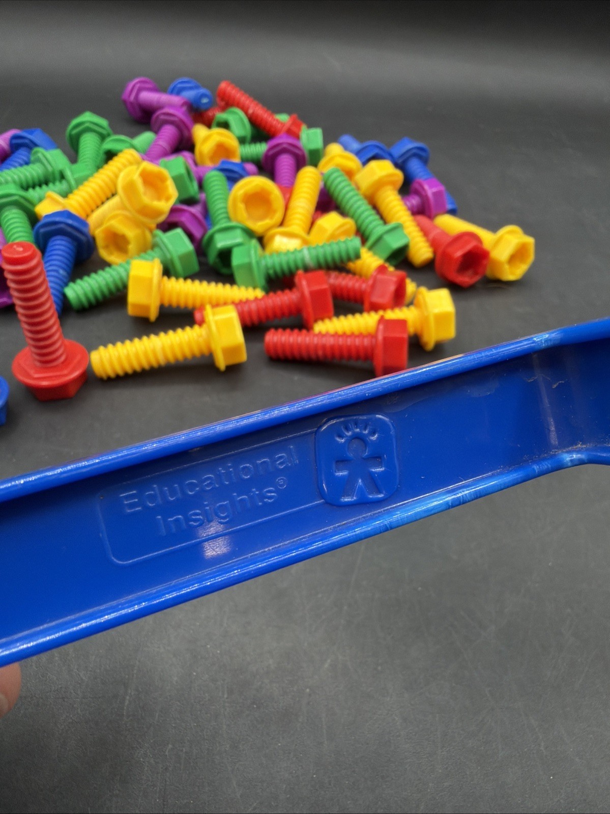 Educational Insights Design & Drill Activity Center 52 Screws & Wrench
